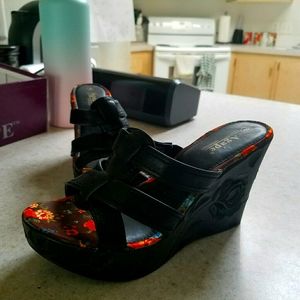 Women's wedge sandals